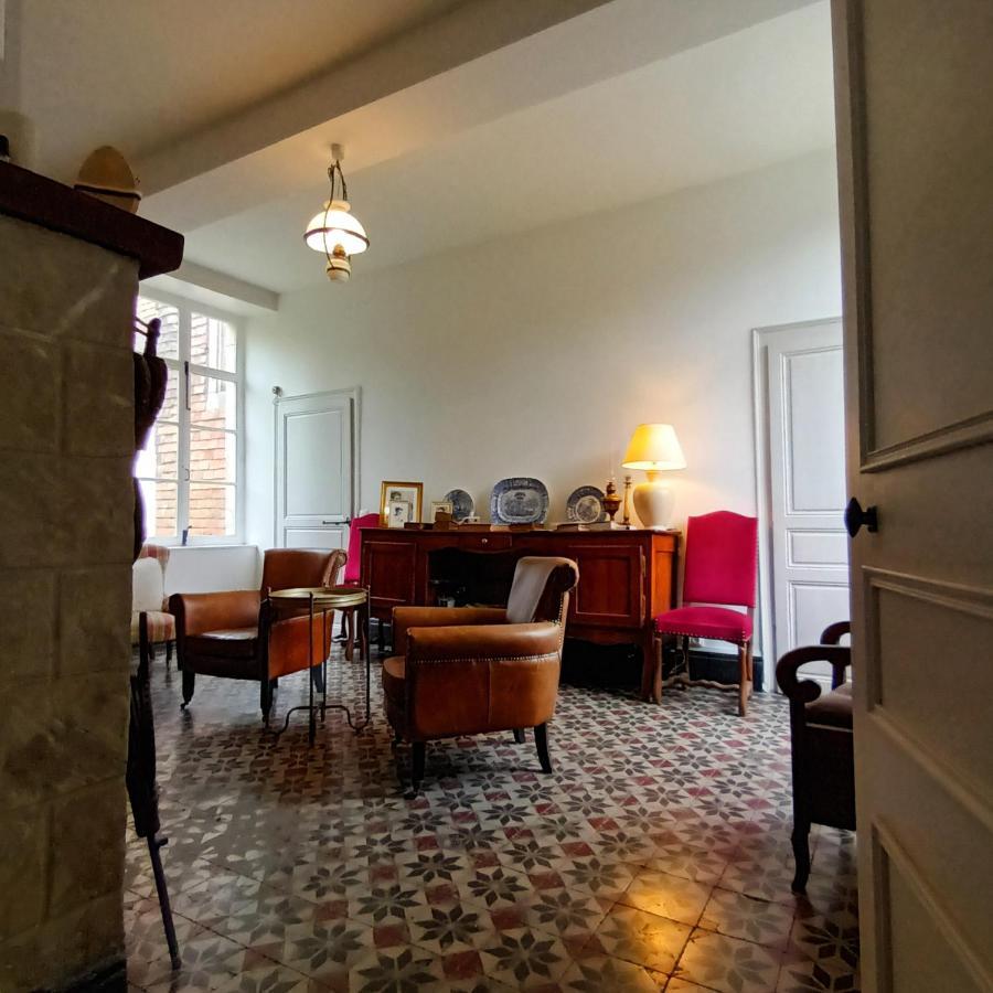 Bed and Breakfast Petit Manoir De La Berthenlaire Baincthun Экстерьер фото